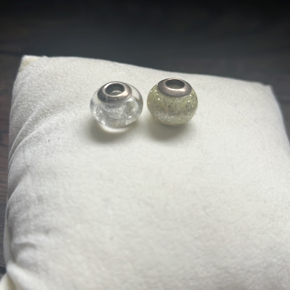 Charms - Picture 2 of 3